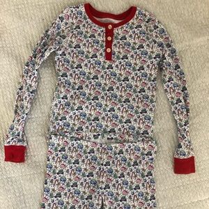 VIneyard Vines Christmas PJs